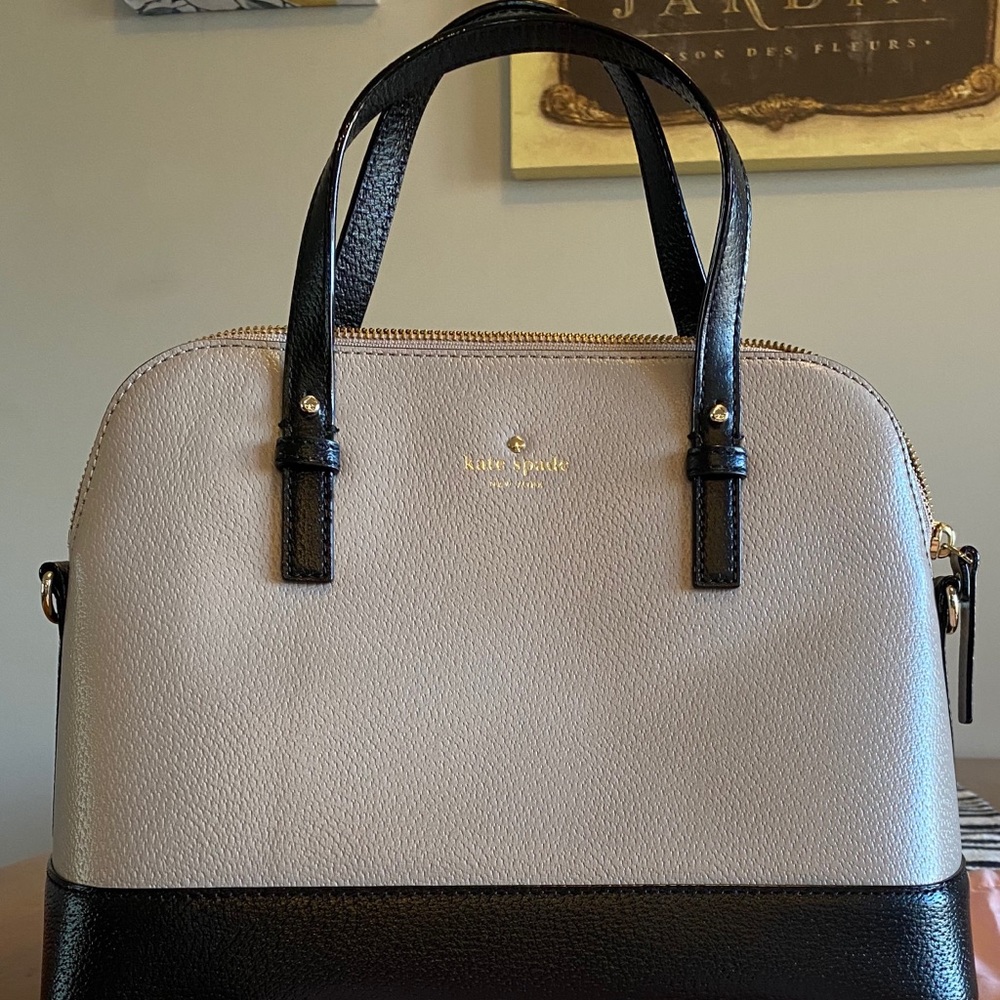 Kate Spade ♠️ Handbag With Crossbody Strap